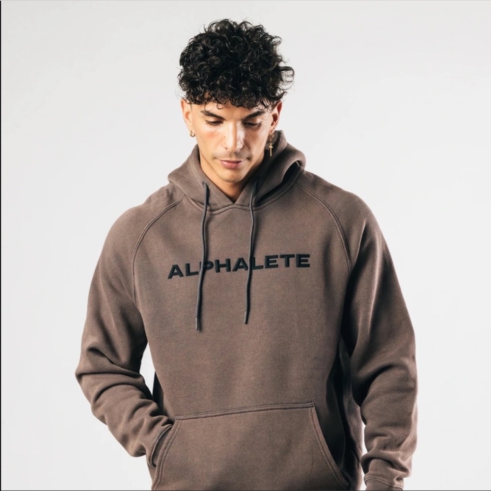 Alphalete sweatshirt